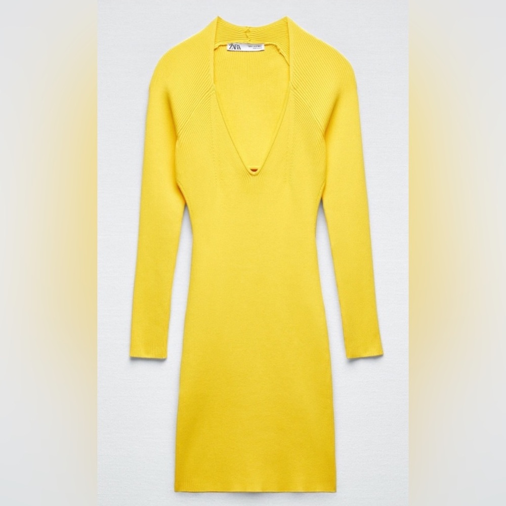 Zara. Yellow Long Sleeve Knit Open Back Mini Dress. Size Small. Never Worn.